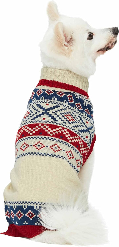 Large dog christmas sweater Fair Isle pattern close-up detail