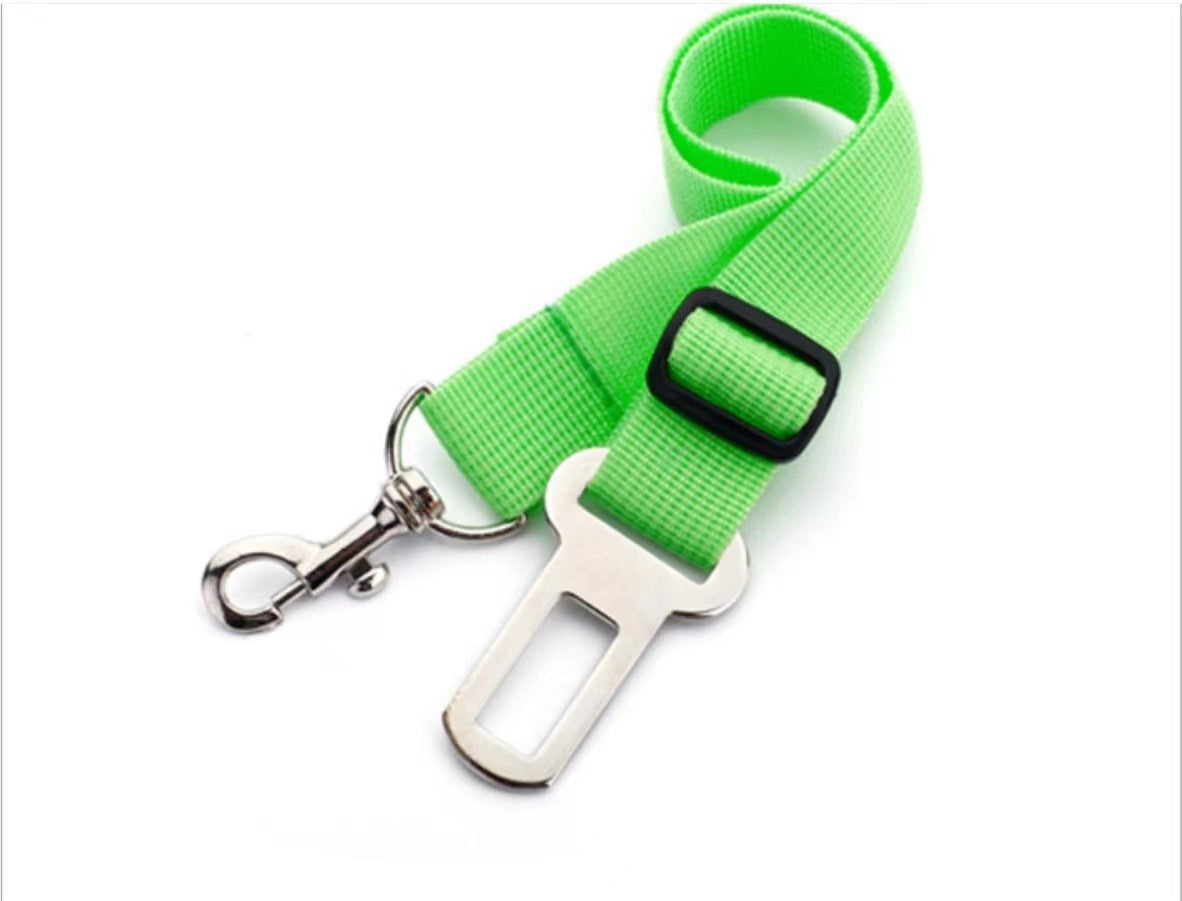 Retractable dog safety belt car installed in vehicle seat